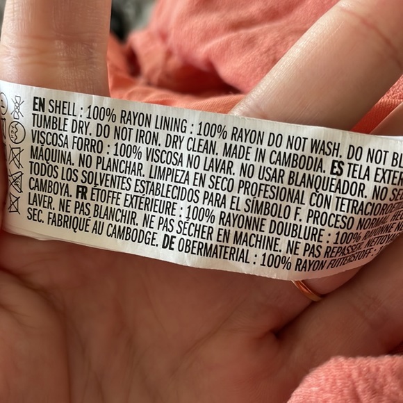 Dress - Picture 4 of 4